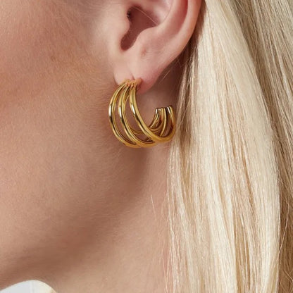 Double twisted love oorbellen
