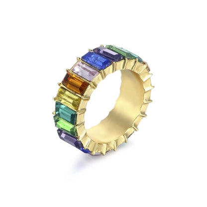 Gouden ring met edelstenen