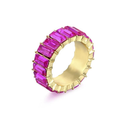 Gouden ring met edelstenen