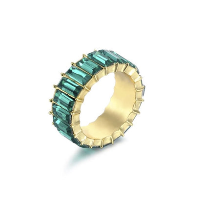 Gouden ring met edelstenen